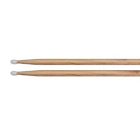 Vic Firth z kubła Nova 7A Nylon