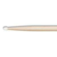 Vic Firth z kubła Nova 5A Nylon